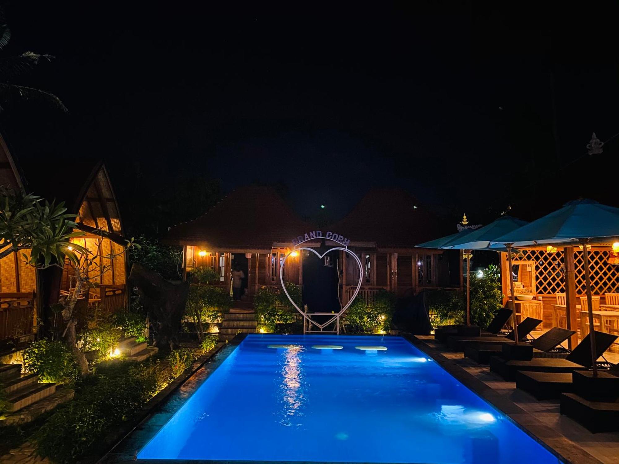 Grand Cory Hotel Batununggul Exterior foto